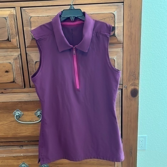 Nike Other - Nike Women’s Sleeveless Top Purple Pink Accent Size XS EUC